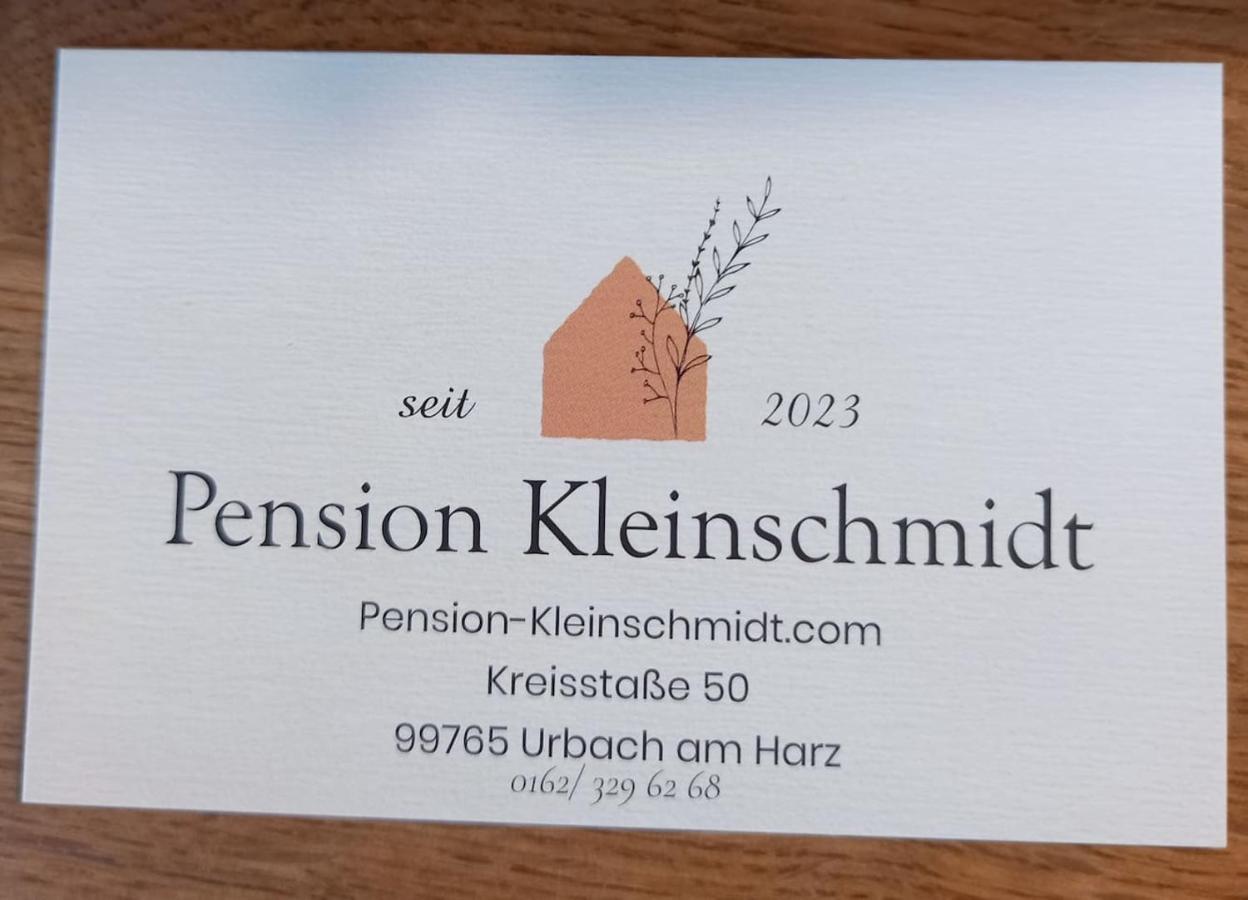 Pension - Kleinschmidt Urbach  エクステリア 写真